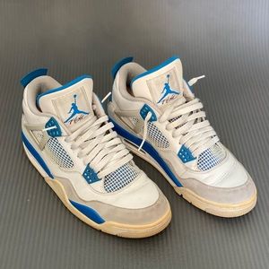 COPY - Air Jordan 4 Retro ‘Military Blue’